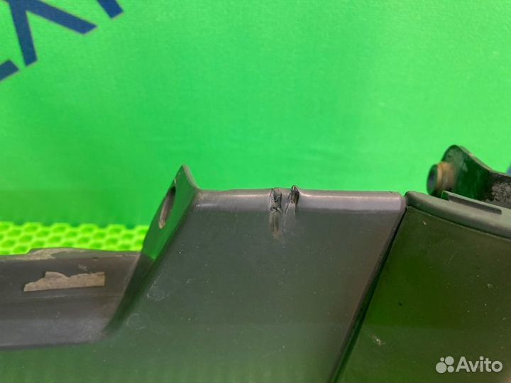 Накладка на порог наружная левая Audi A6 C5 ARE