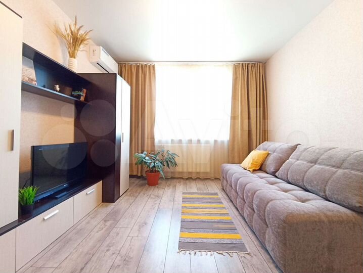 1-к. квартира, 40 м², 8/17 эт.