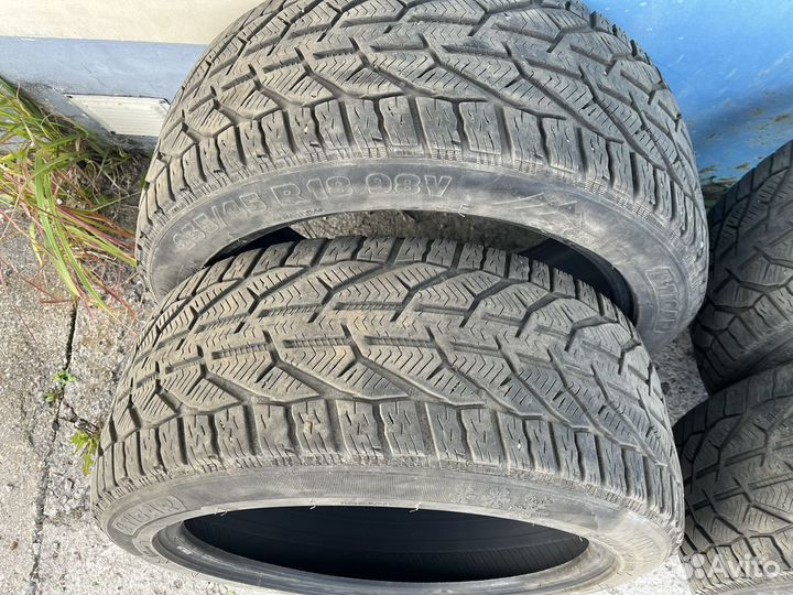 Tigar Winter 235/45 R18 98V