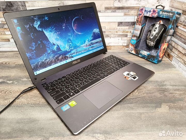 Ноутбук Asus на i3/ Geforce и SSD 240