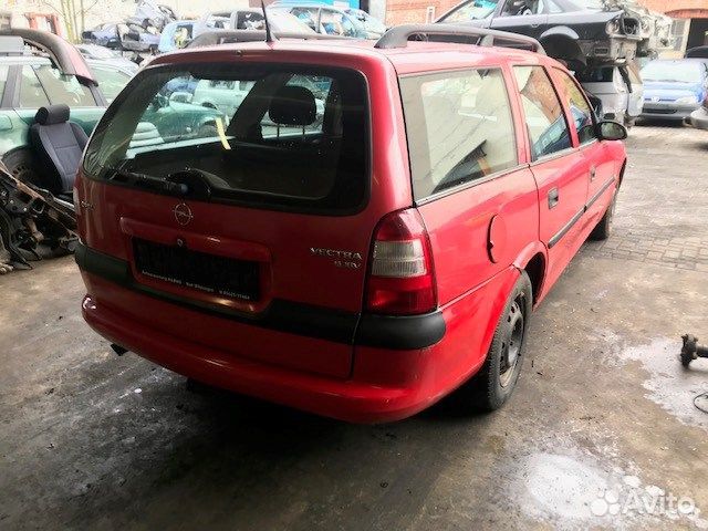 Разбор на запчасти Opel Vectra B
