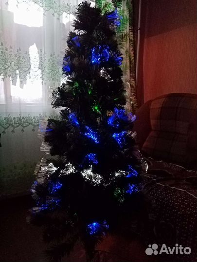 Елка искусственная