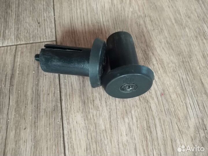 Заглушки для ручек на руль