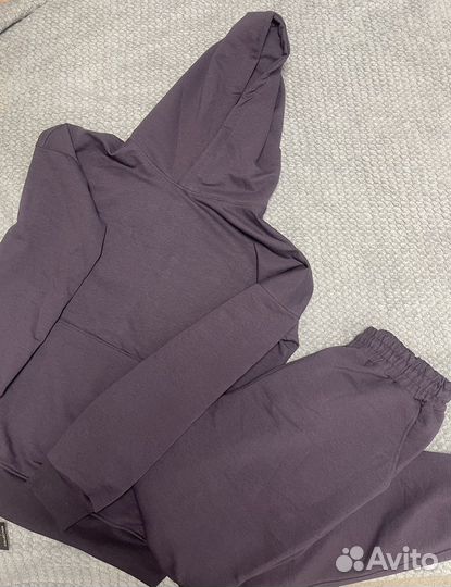 Спортивный костюм новый