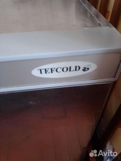 Морозильный шкаф