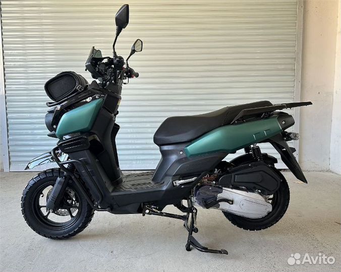 Скутер vector. колеса 120/70-12