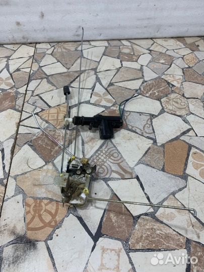 Замок боковой двери Daewoo Matiz хэтчбэк 0.8 2010