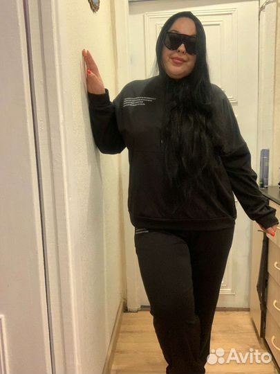 Костюм спортивный 54-56 размер новый