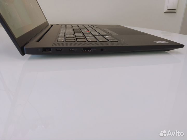 Lenovo Thinkpad P1 gen.6 (13800H, RTX 3500, 4K)