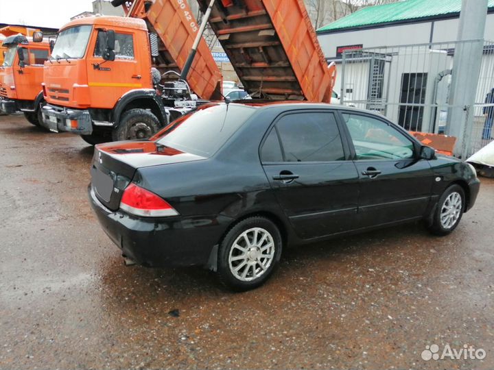 Mitsubishi Lancer 1.6 МТ, 2004, 250 000 км