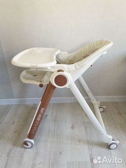 Стульчик для кормления happy baby