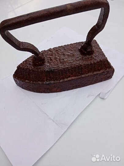 Утюг старинный