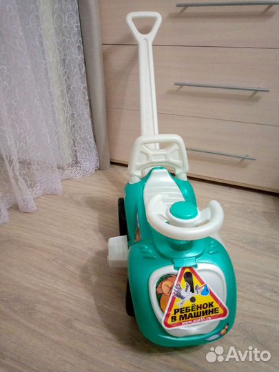 Машинка-каталка
