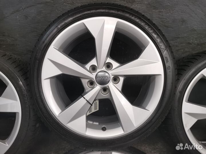 Комплект оригинальных колес Audi A3 8Y R18