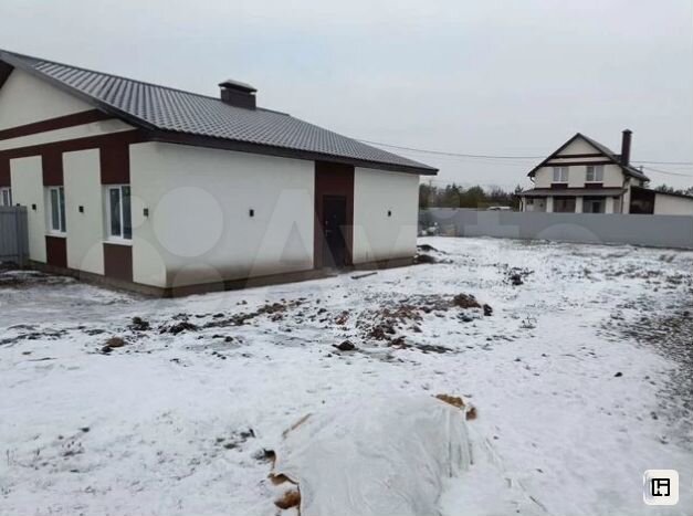 Таунхаус 53 м² на участке 5 сот.