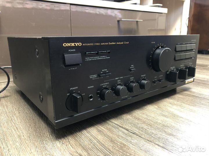Усилитель Onkyo integra A817xx