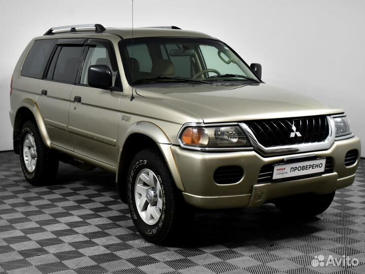 Mitsubishi Montero Sport, 2004