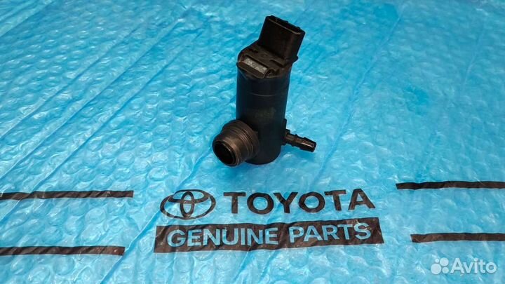 Моторчик омывателя фар Land Cruiser 300 Оригинал