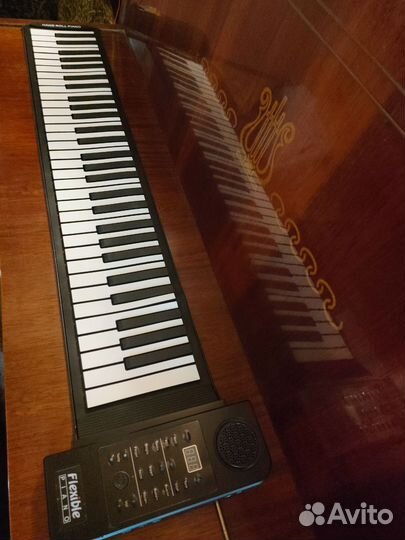 Цифровое пианино гибкое 61 клавиша
