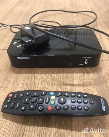 Двухтюнерный спутниковый приёмник GS B531N