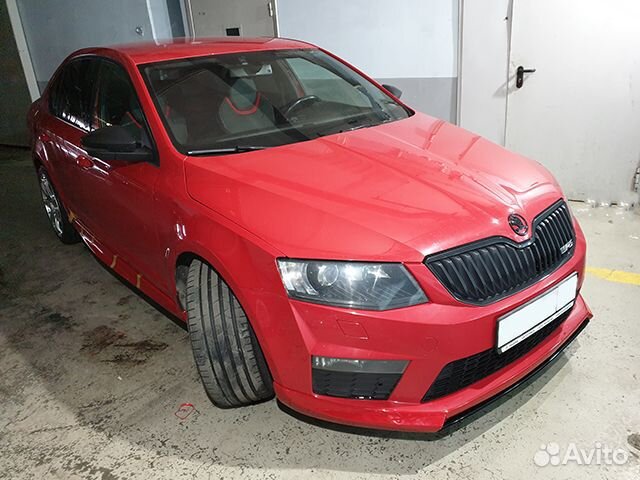 Накладка переднего бампера Skoda Octavia A7 RS R-s