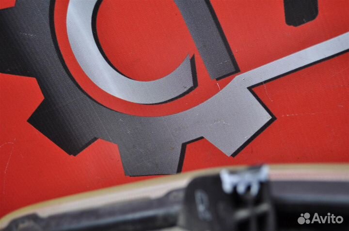 Фара правая toyota auris ZRE151