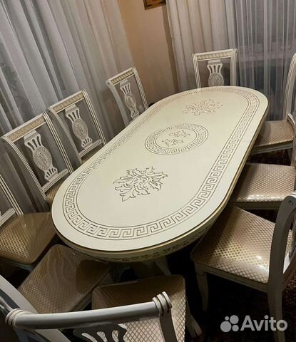 Стол Лапка Версаче