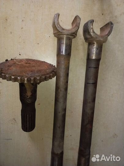 Вилка урал -375 полуоси наружной