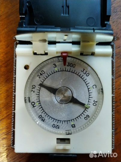 Компас Олимпиада 1980 г. Москва