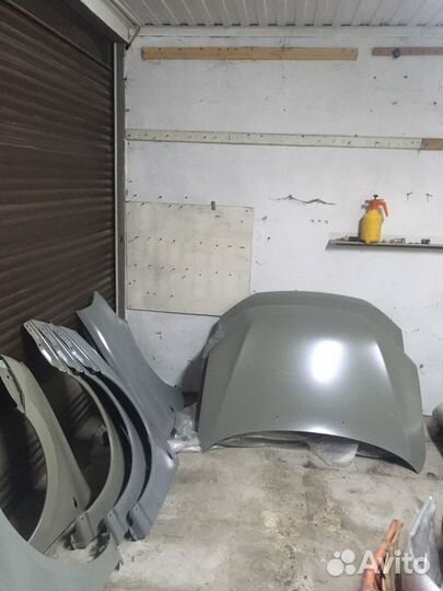 Гранта и Калина 2-Капот Завод Грунтованный