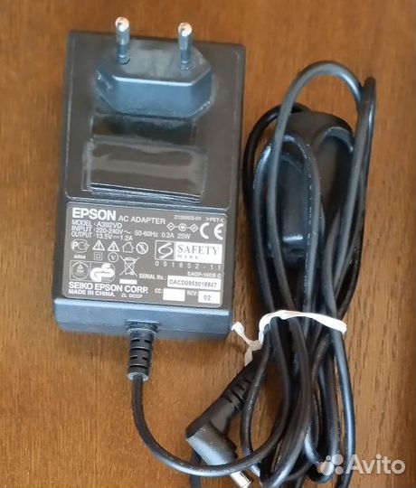 Сканер Epson V30