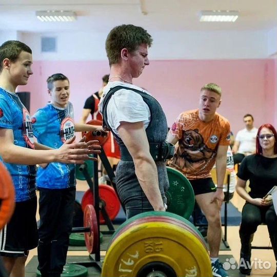 Персональный тренер по фитнесу