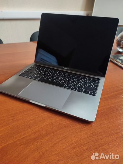 Apple macbook pro 13 2017