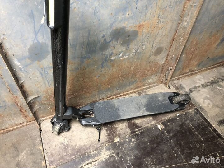 Электро самокат бу под востонавленип или на запч