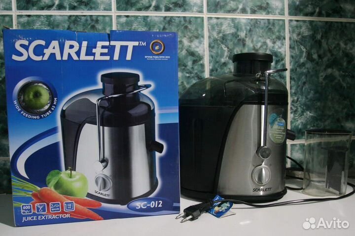 Соковыжималка Scarlett SC-012