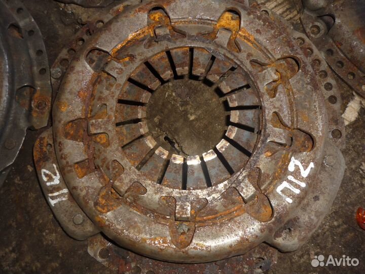 Корзина сцепления Ниссан примера П12 1.6