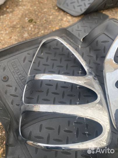 Накладки на задние фонари Toyota Prado 120