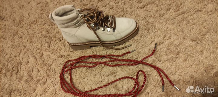 Шнурки новые Mango