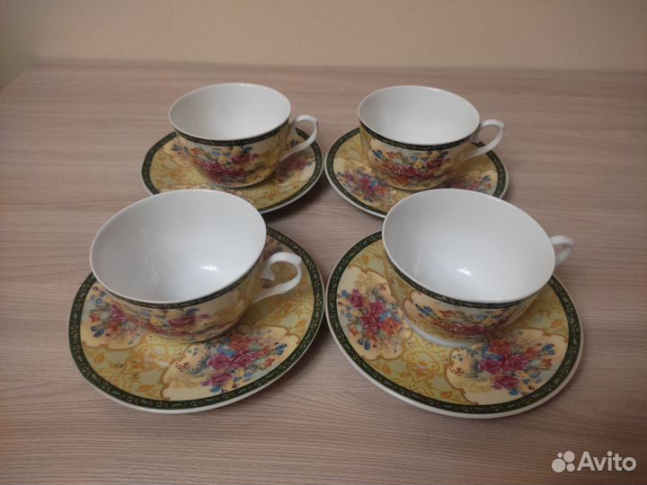 Чайный набор чашка и блюдце