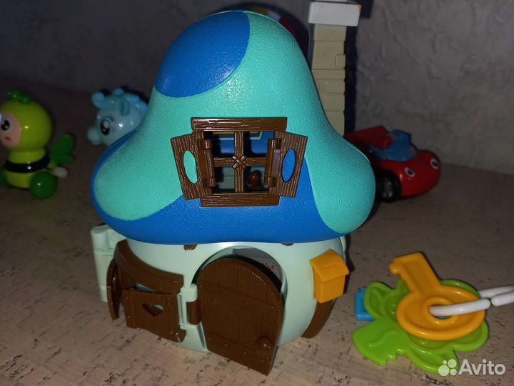 Домик смурфиков, игрушки заводилки, инерционные