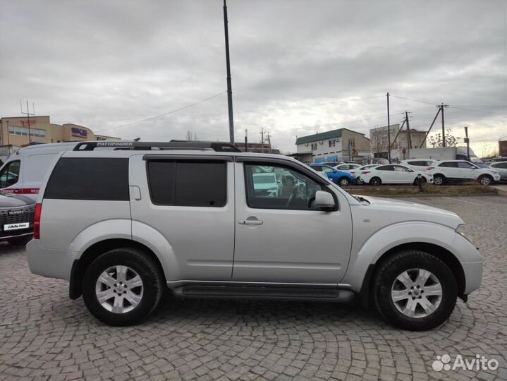 Nissan Pathfinder 2.5 AT, 2006, 285 790 км