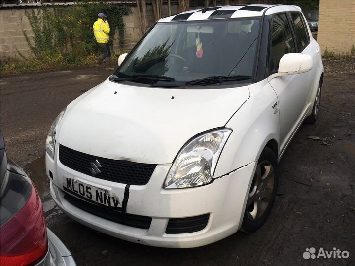 Разбор на запчасти Suzuki Swift
