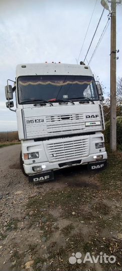 DAF 95XF430 с полуприцепом, 1999