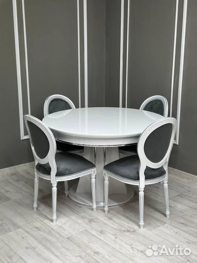 Стол со стульями /оплата при получении