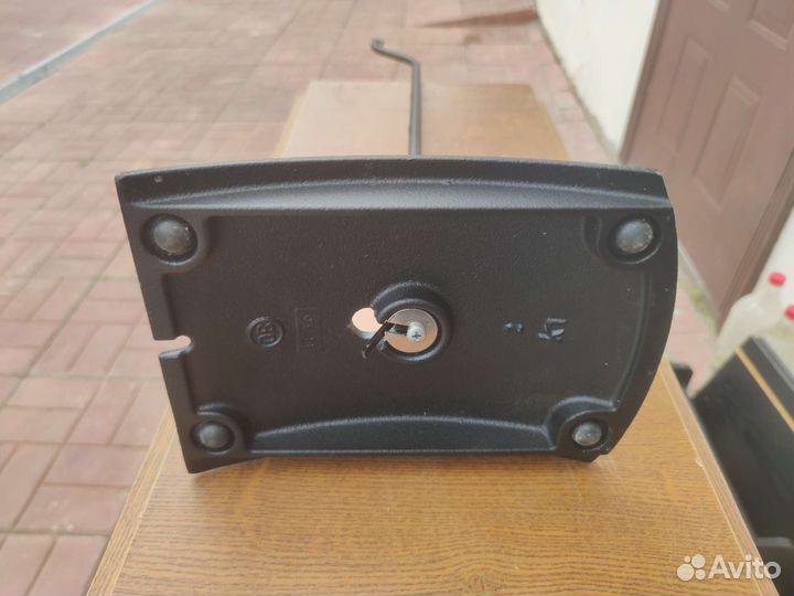 Комплект стоек для акустики (колонок) Bose