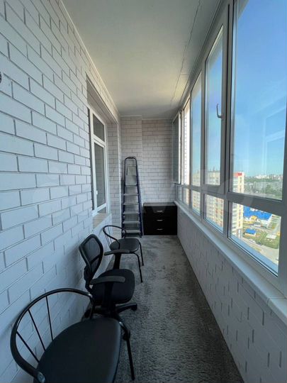 3-к. квартира, 102 м², 17/17 эт.