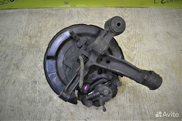 Кулак задний левый в сборе Камри 30 Лексус ES