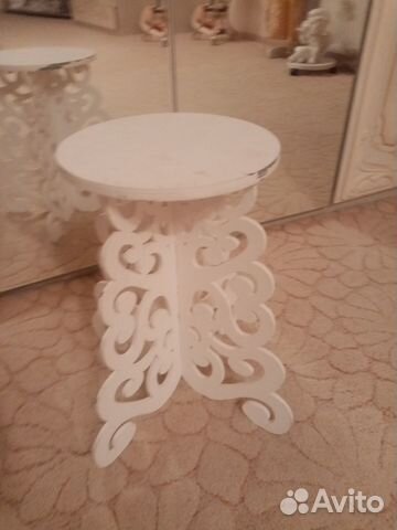 Подставка под цветы