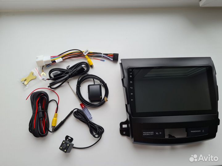 Магнитола android Mitsubishi Outlander XL новая