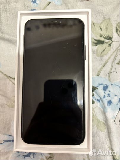 iPhone X, 64 ГБ